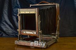 Excellent Deardorff 5x7 with 4x5 back vintage wooden camera