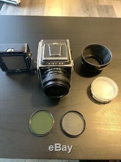 Kiev 88 camera medium format tested with2 film backs, 2 Filters, Lens Hood, Cap
